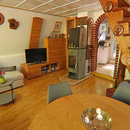 Mit Kaminofen Am Duemmer In Holiday home Perlin